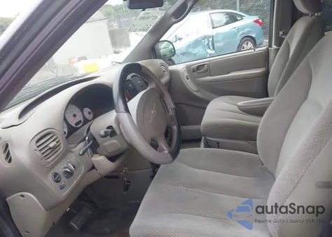 2004 Chrysler Town & Country Lx из США, поврежденный, VIN 2C8GP44R94R576142